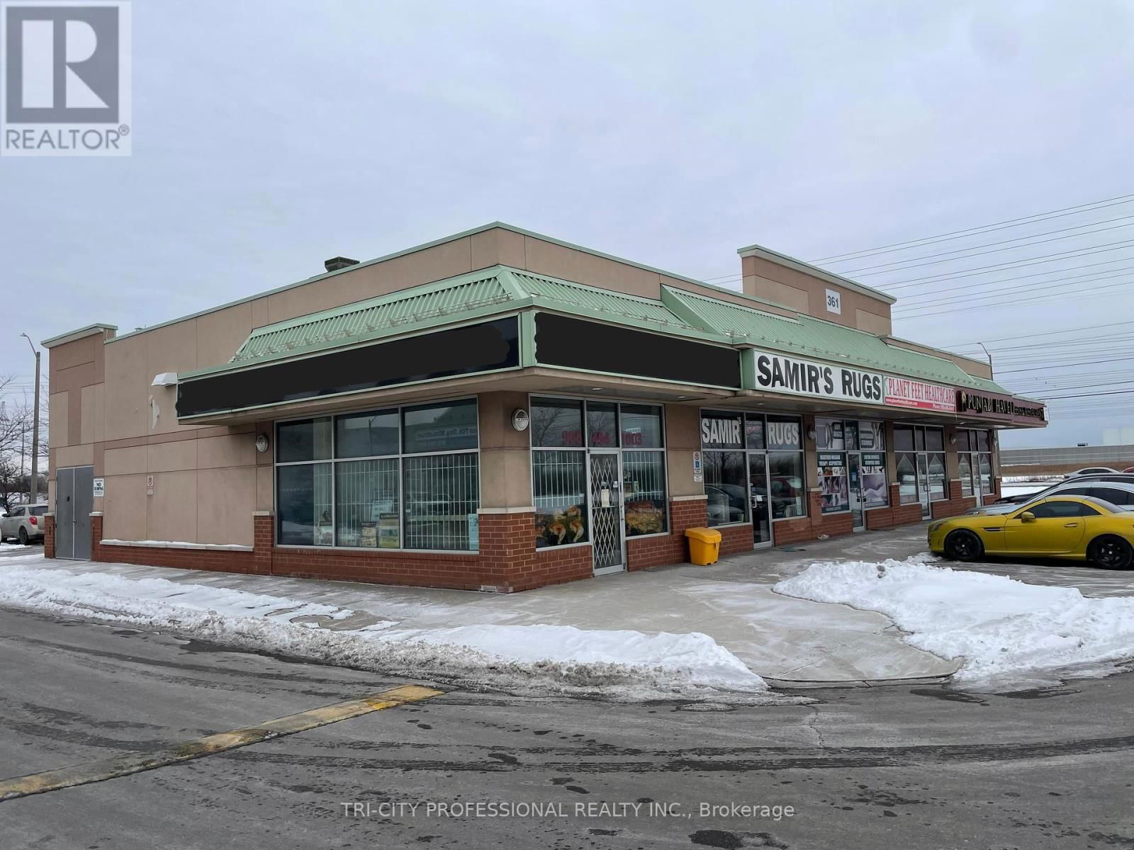 5 - 361 PARKHURST SQUARE Image 1