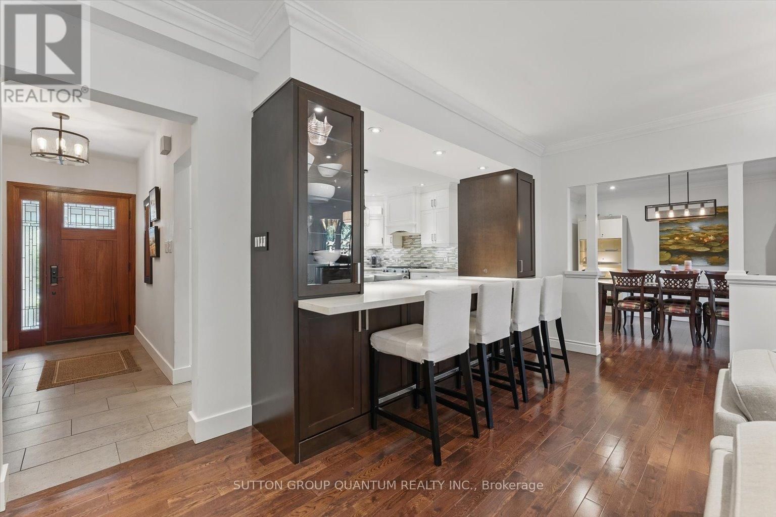 347 PINETREE WAY Image 12