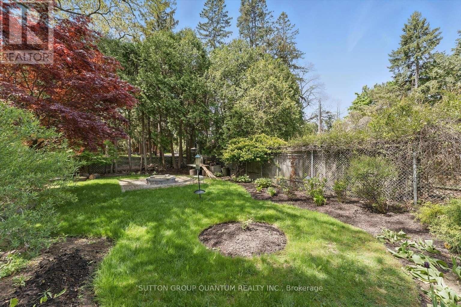 347 PINETREE WAY Image 44