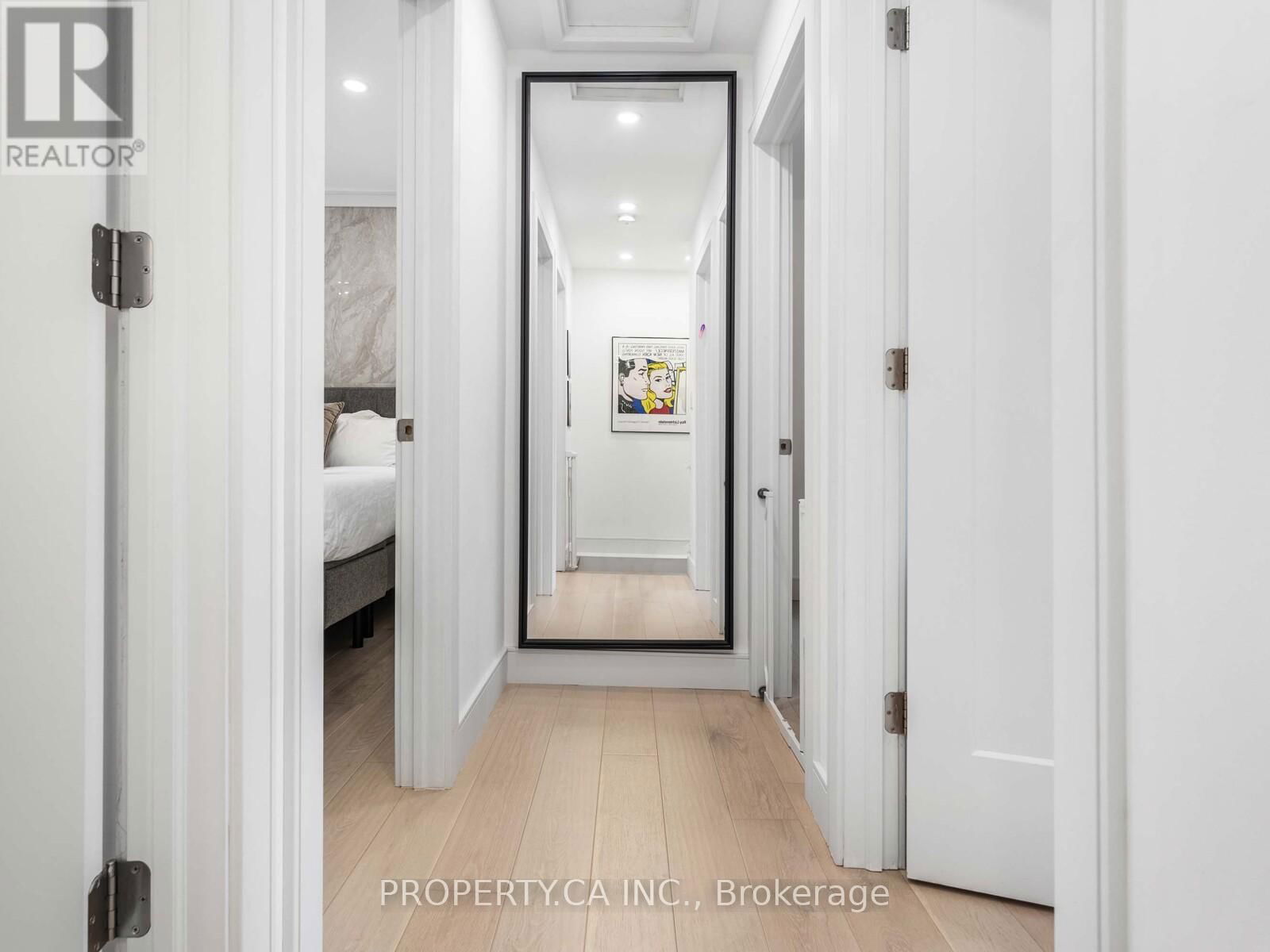 1526 DAVENPORT ROAD Image 11