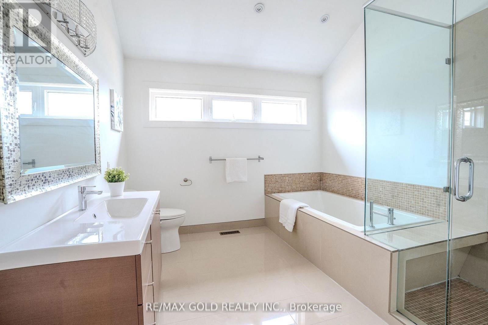 3397 CAWTHRA ROAD Image 16