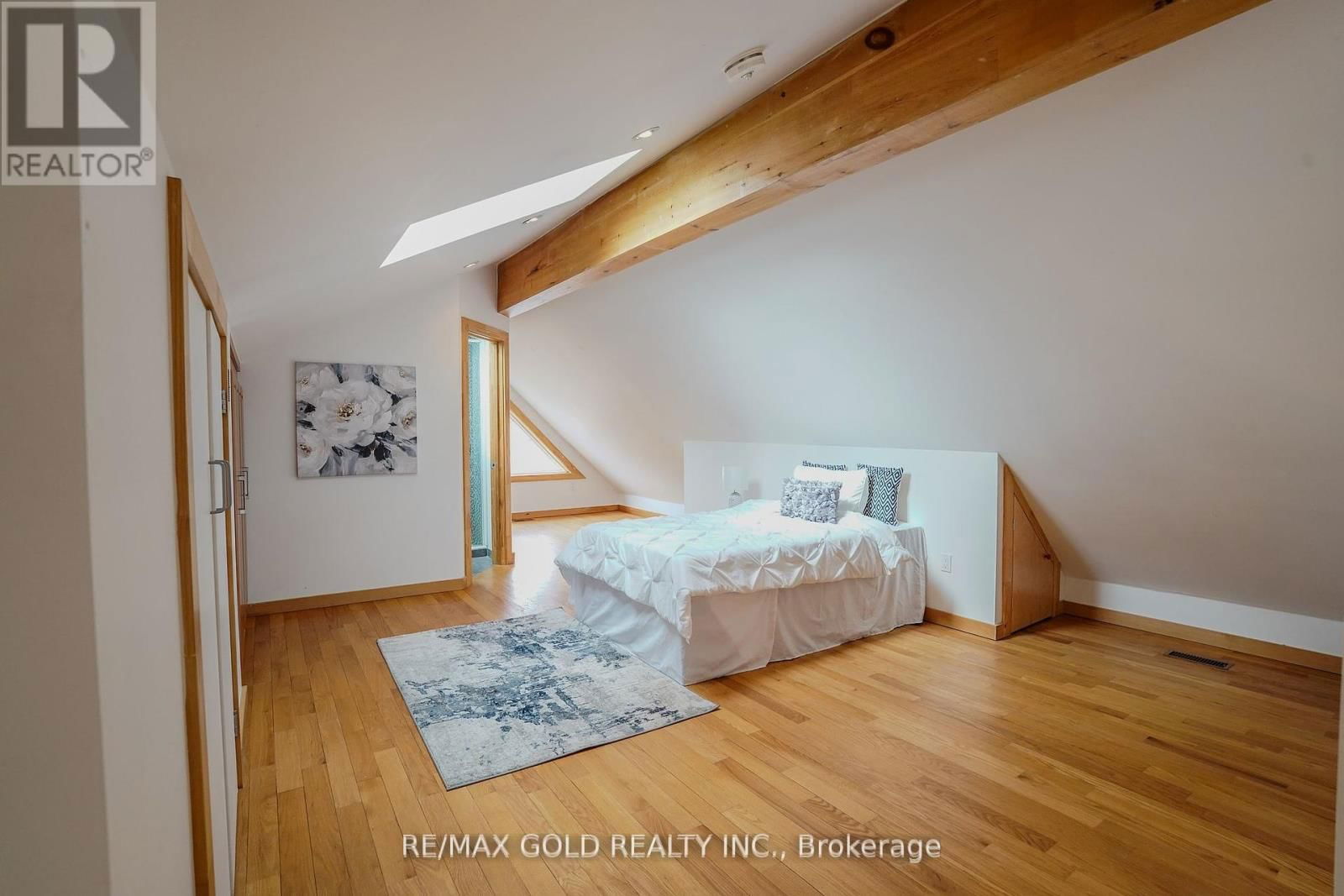 3397 CAWTHRA ROAD Image 20