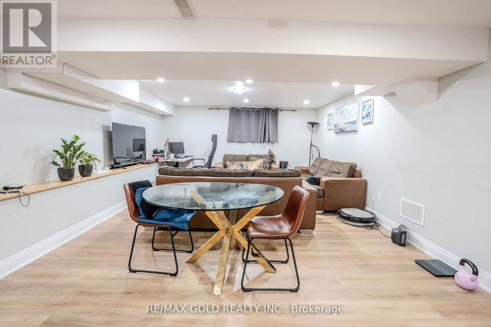 3397 CAWTHRA ROAD Image 22