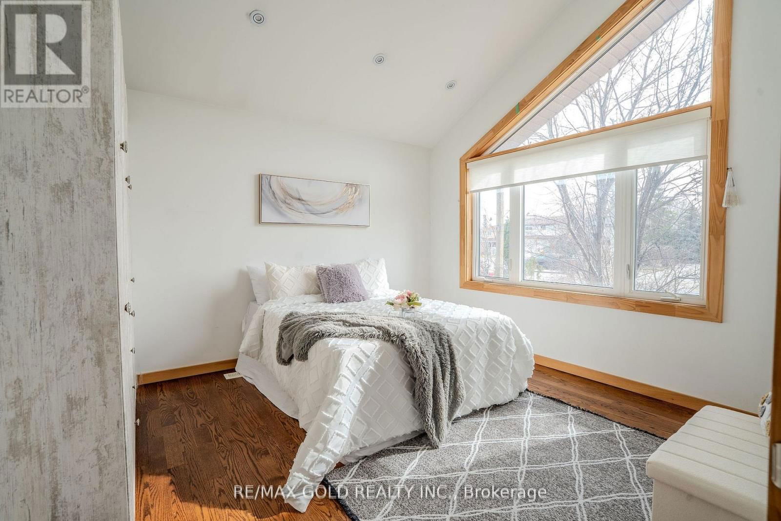 3397 CAWTHRA ROAD Image 7