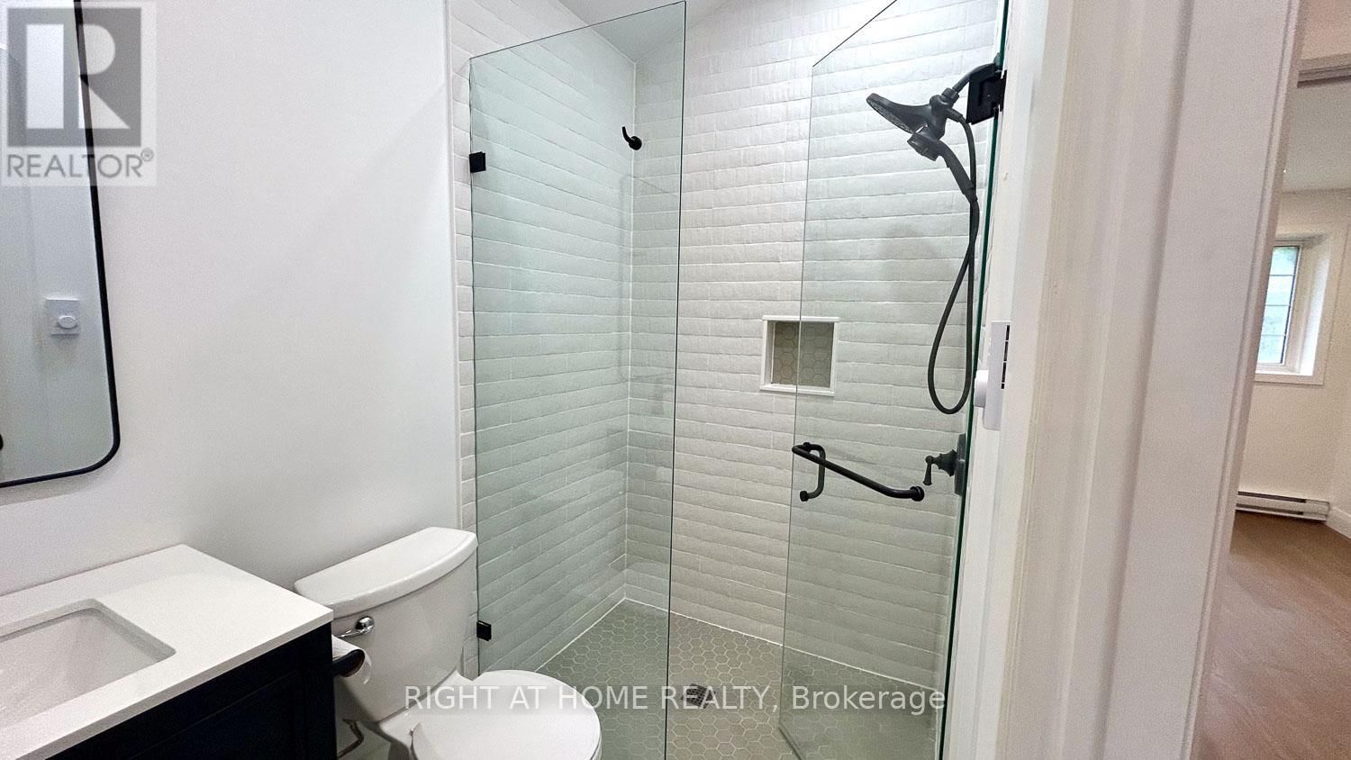 21 NORTHGATE DRIVE Image 12