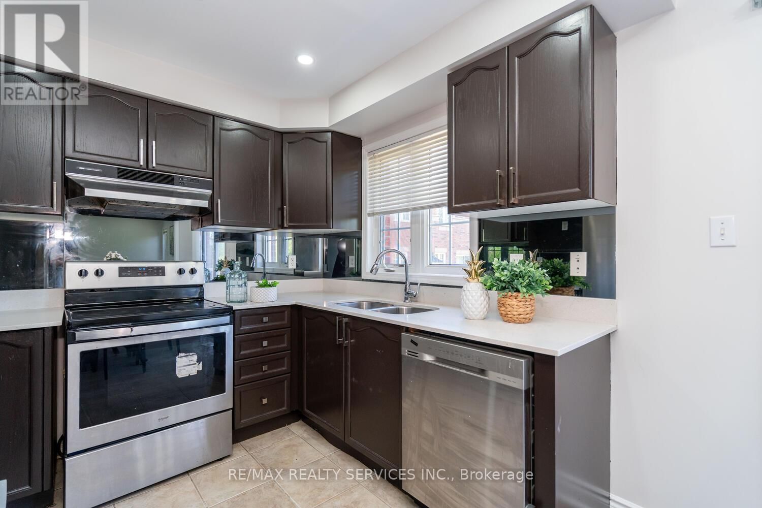 85 WILLIAMSON DRIVE Image 19