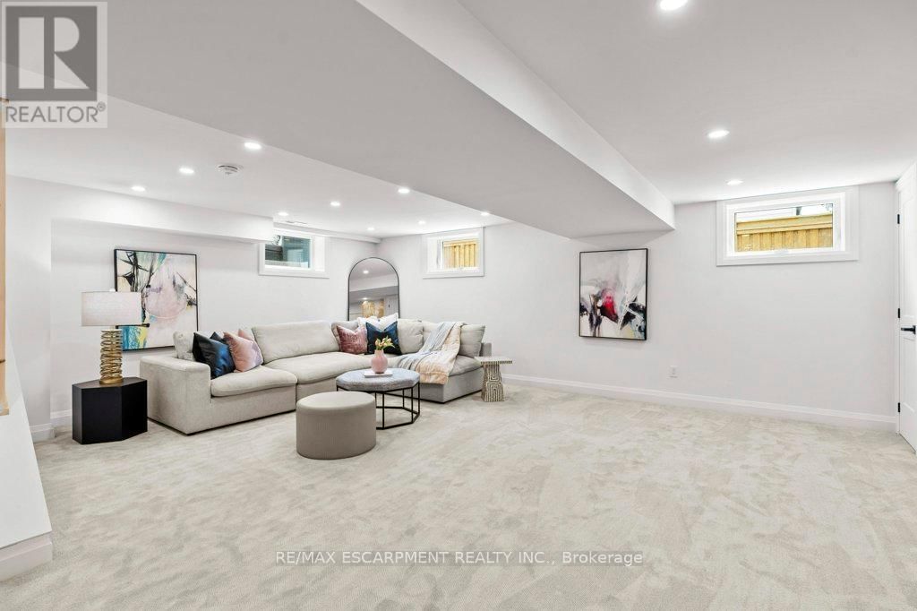 877 CONDOR DRIVE Image 29