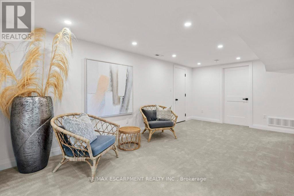 877 CONDOR DRIVE Image 34