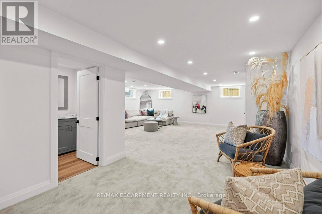 877 CONDOR DRIVE Image 35