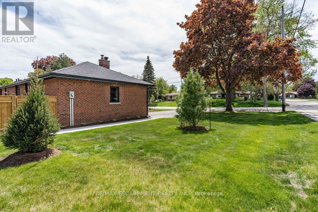 877 CONDOR DRIVE Image 40