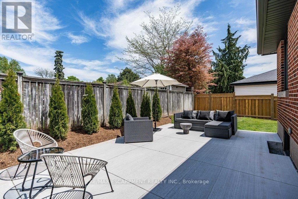 877 CONDOR DRIVE Image 43