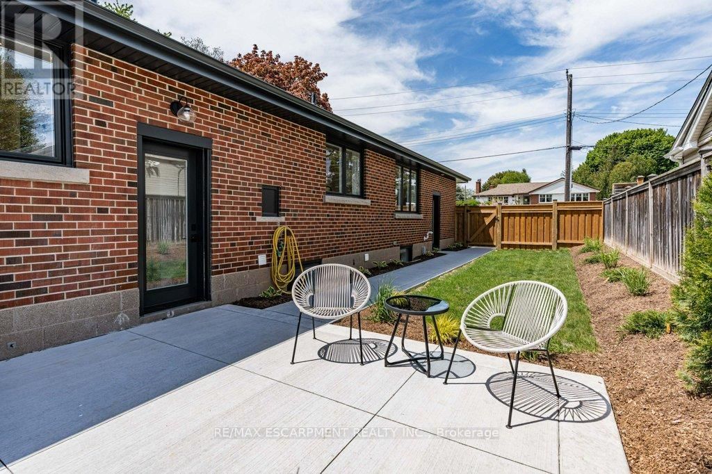877 CONDOR DRIVE Image 46