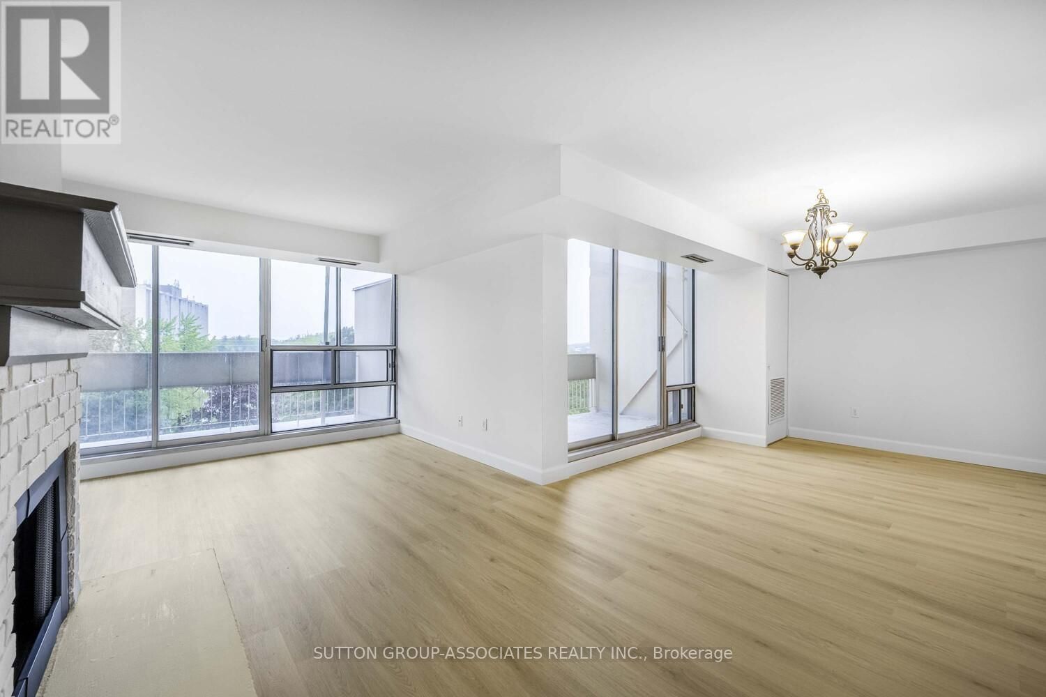 504 - 1300 MARLBOROUGH COURT Image 15