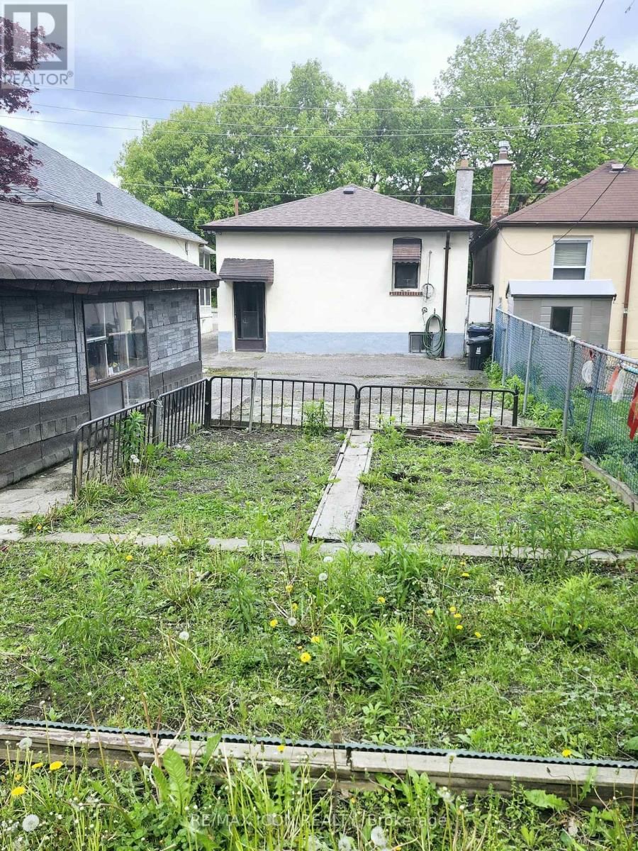44 HAVERSON BOULEVARD Image 19