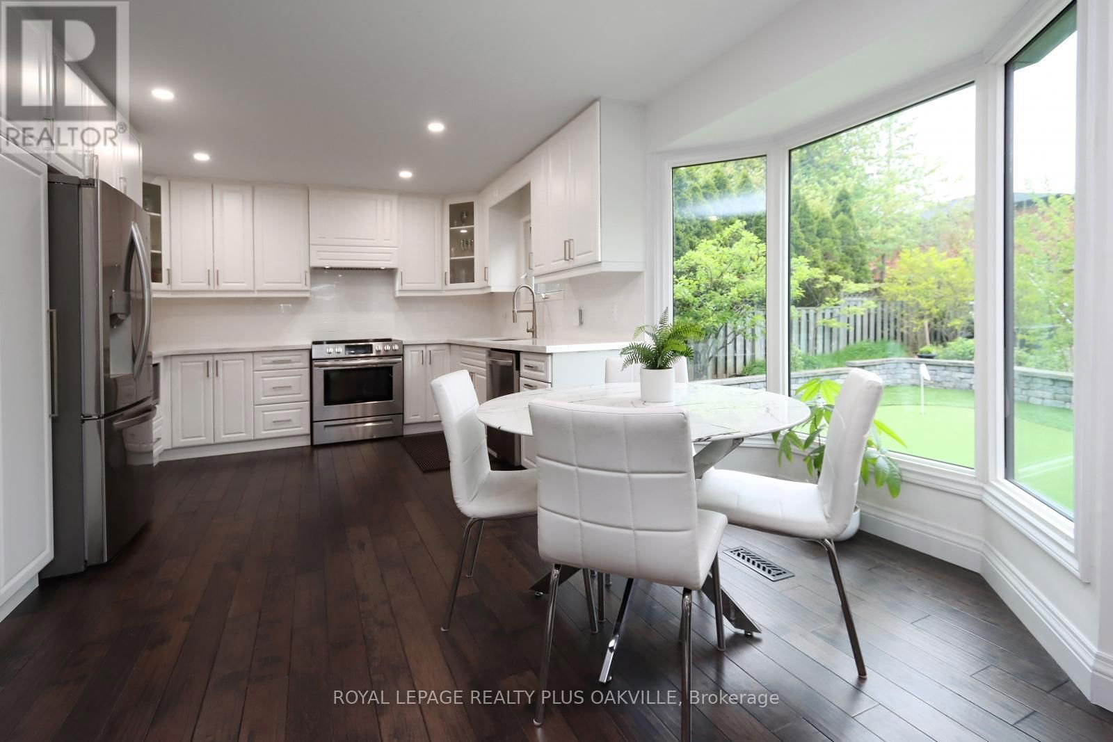 1437 THISTLEDOWN ROAD Image 11