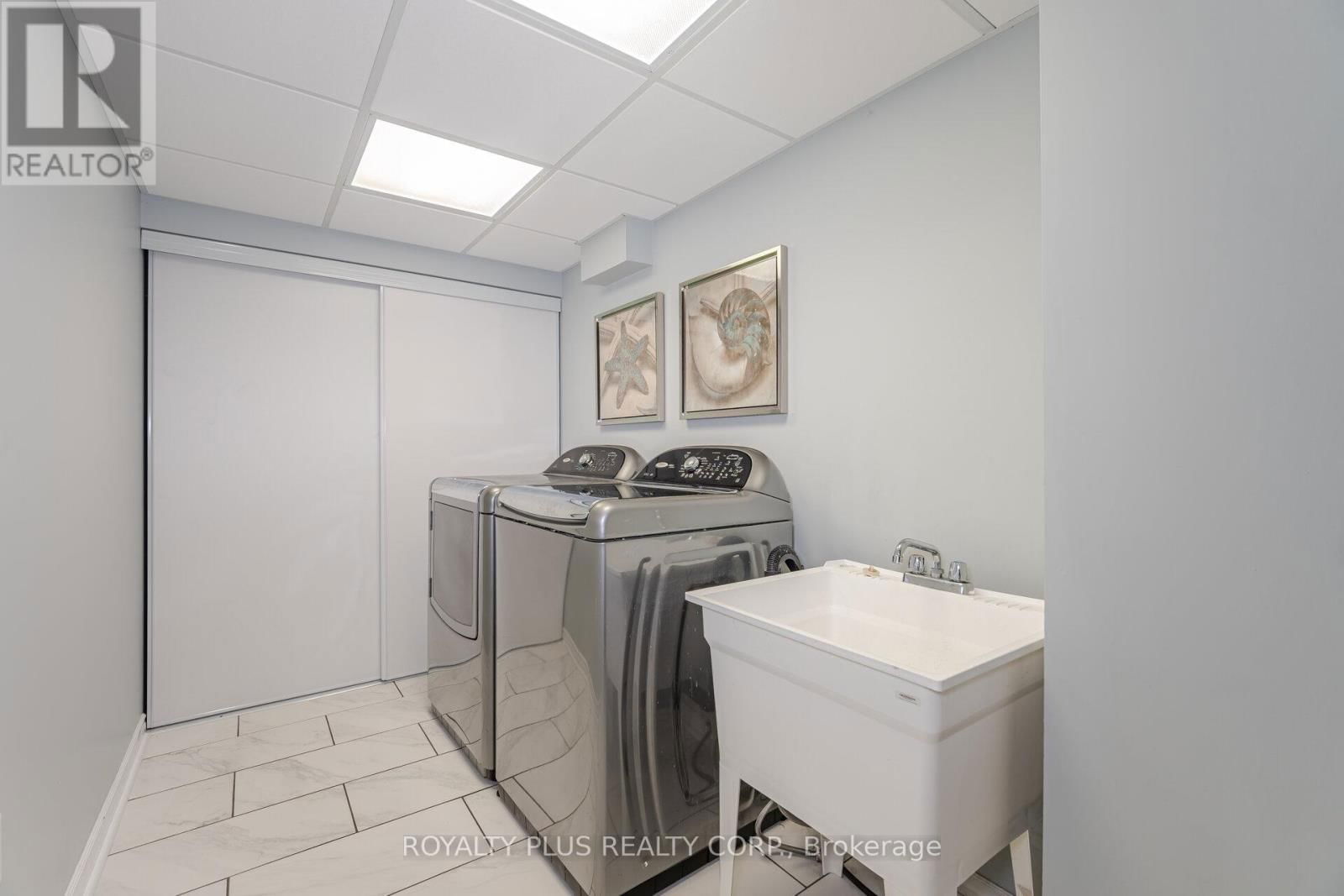 25 MCCANDLESS COURT Image 38