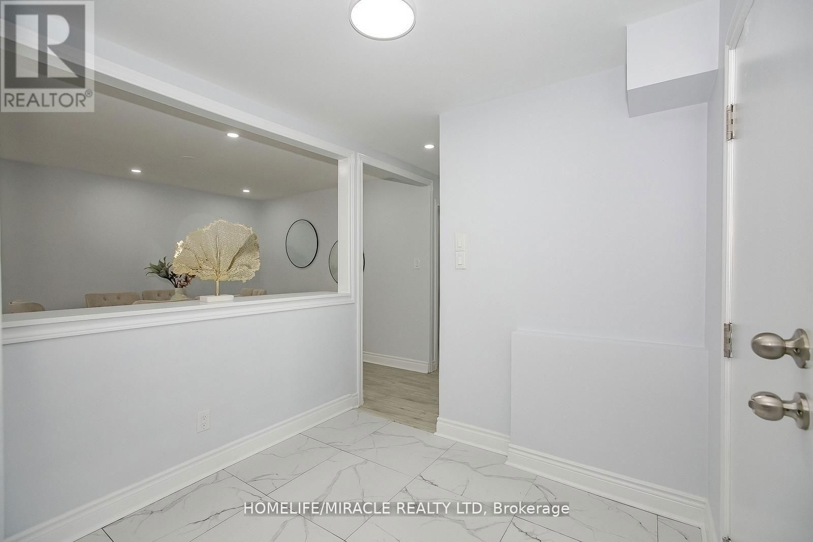 35 DEESIDE CRESCENT Image 17