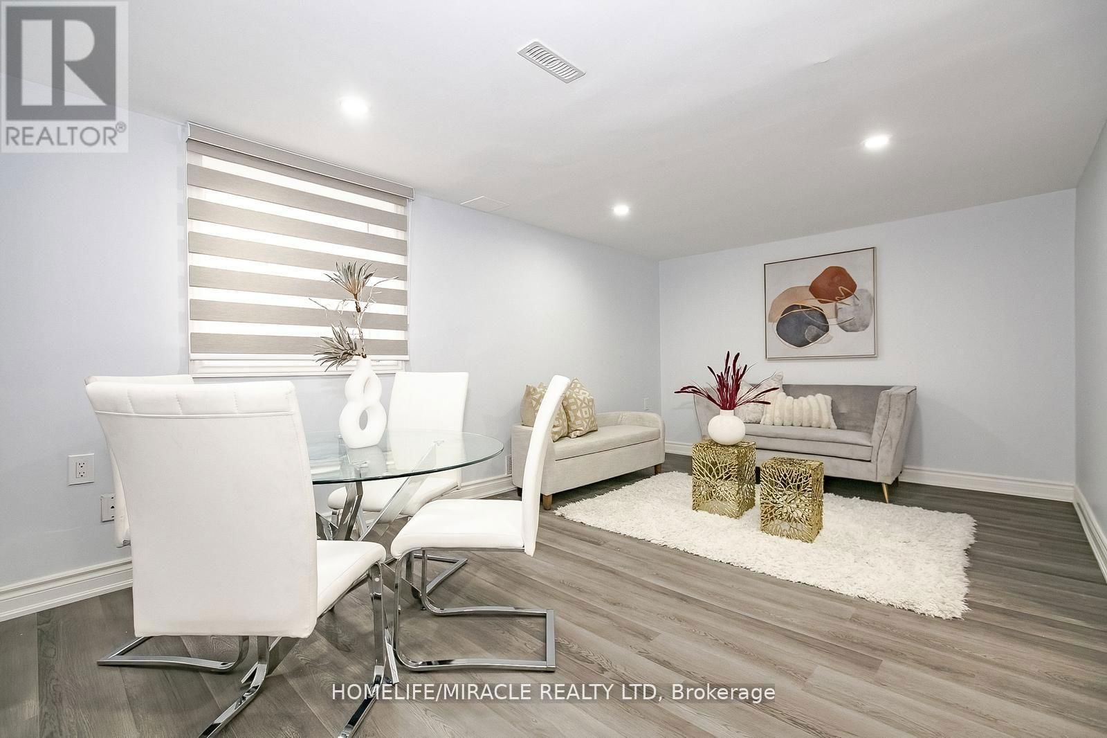 35 DEESIDE CRESCENT Image 29