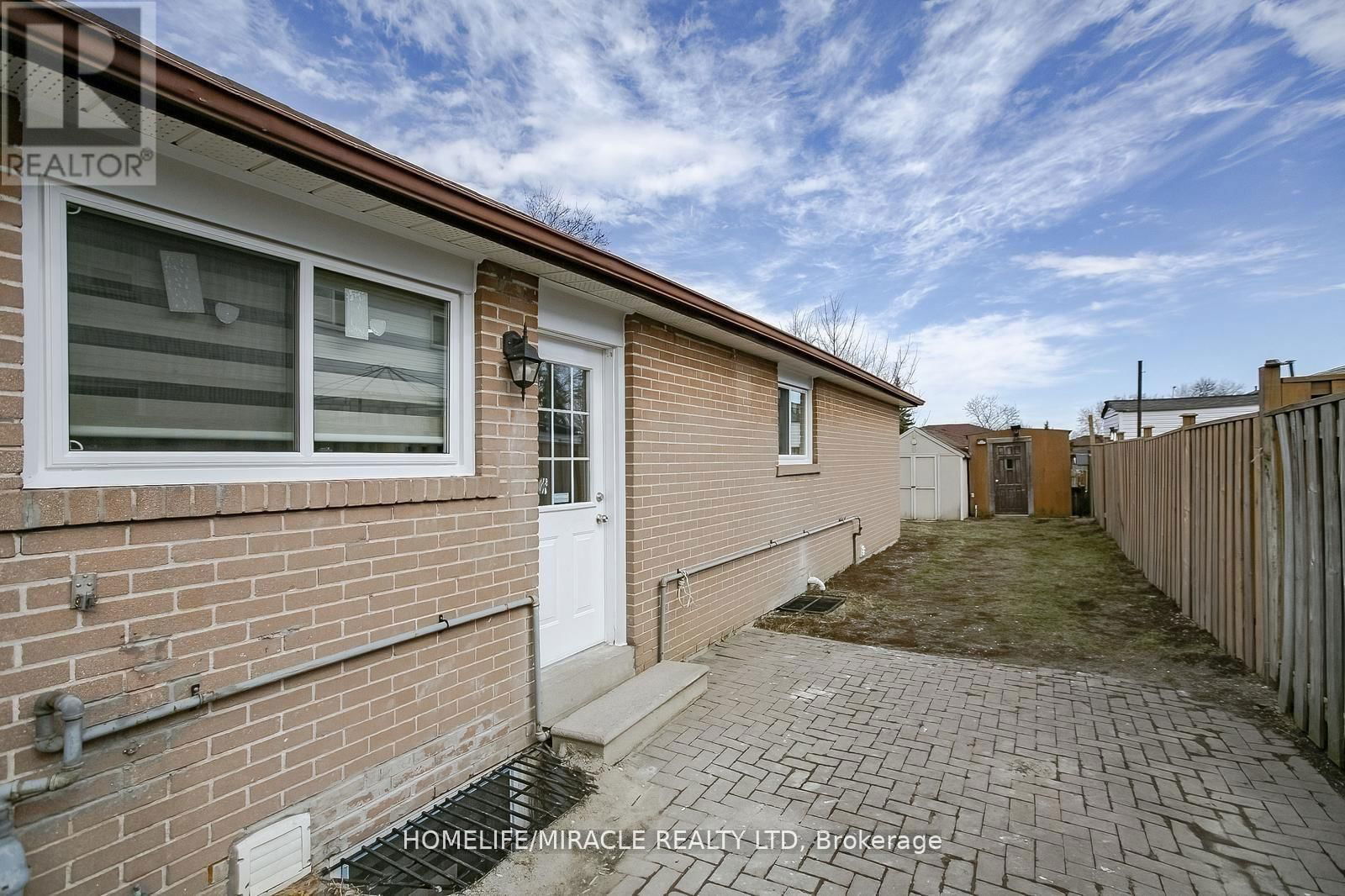 35 DEESIDE CRESCENT Image 39