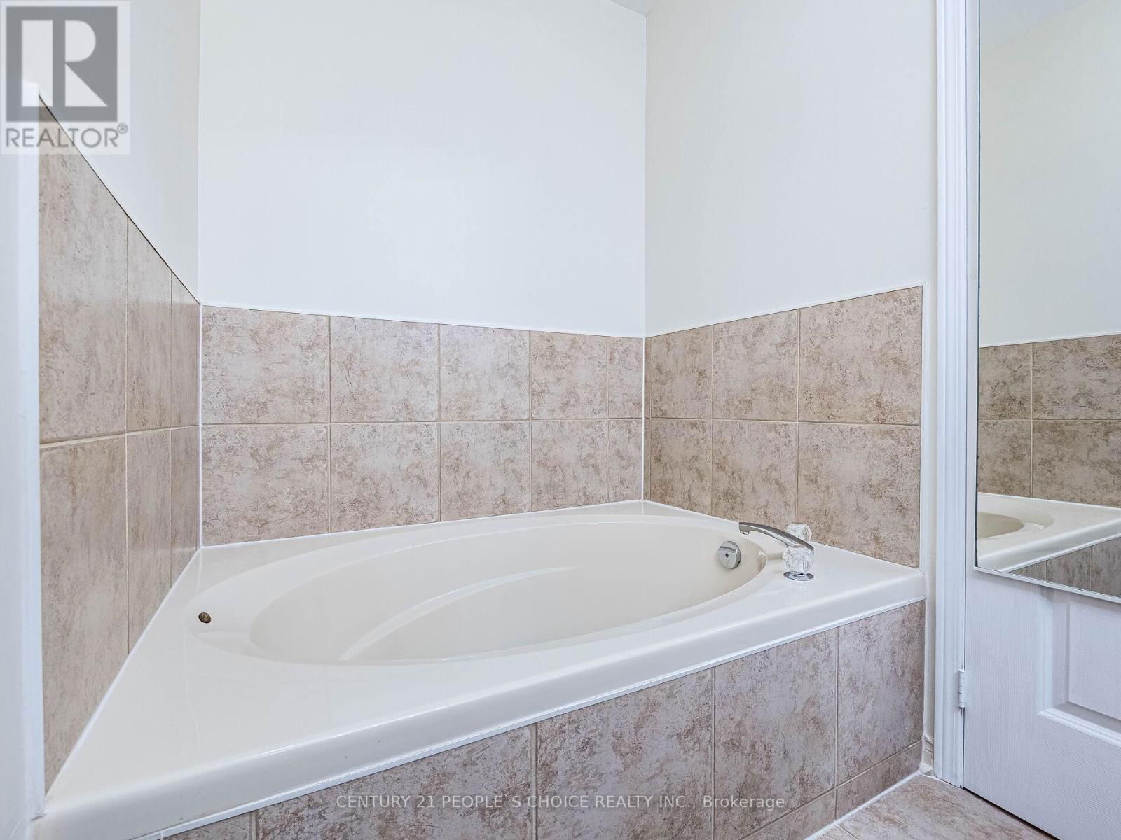 154 - 5530 GLEN ERIN DRIVE Image 30