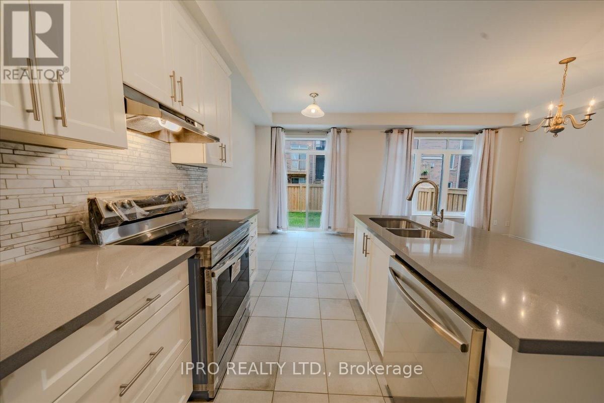 127 MARIGOLD GARDENS Image 12