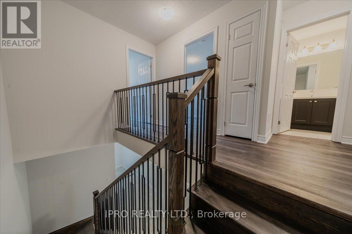127 MARIGOLD GARDENS Image 14