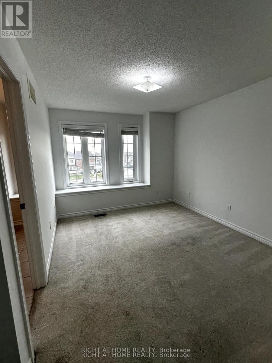 UPPER - 11 TELEGRAPH STREET Image 21