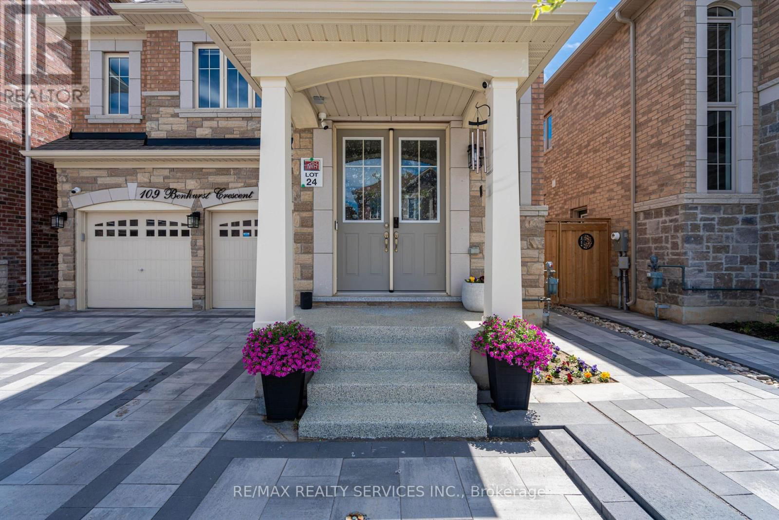 109 BENHURST CRESCENT Image 2
