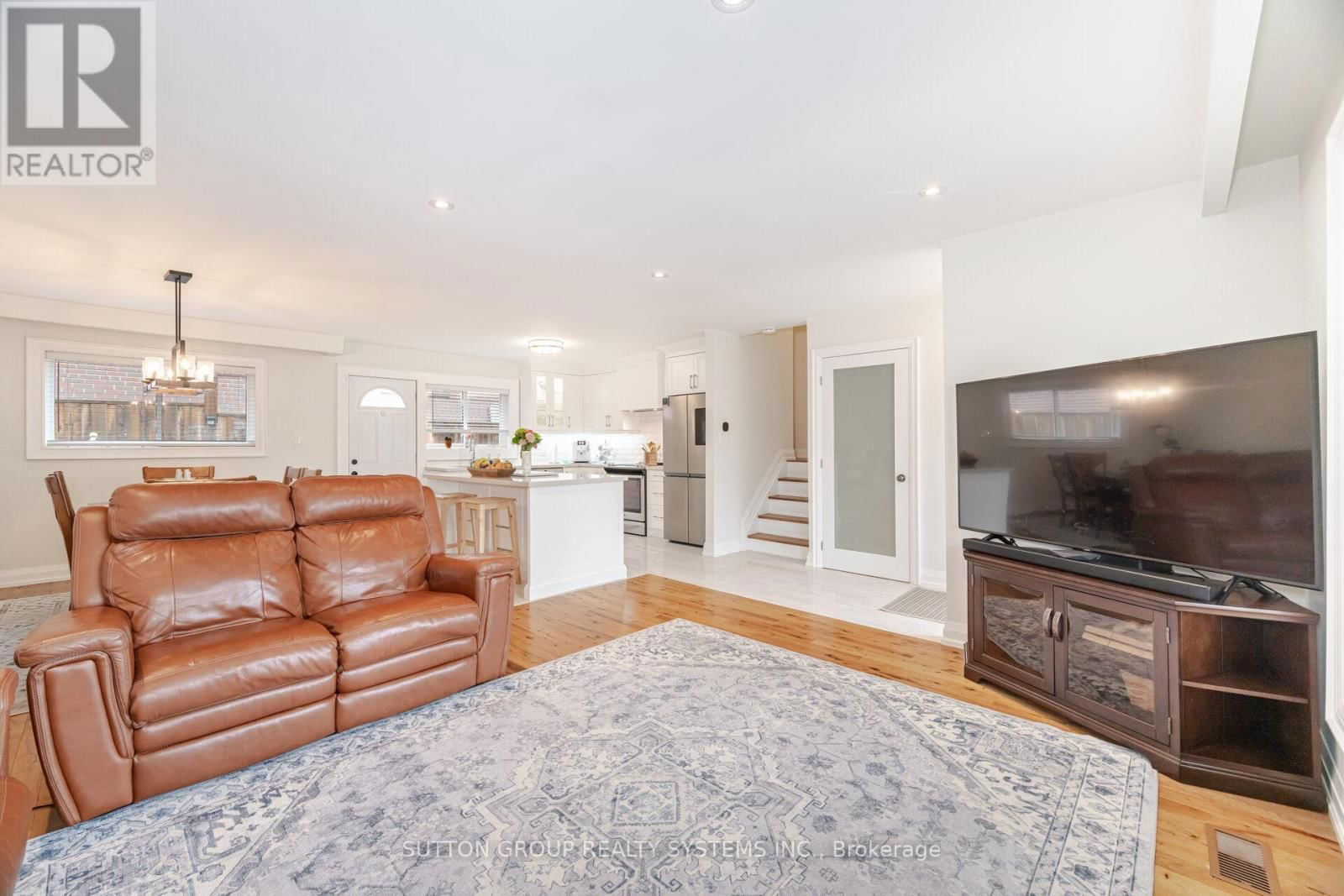 175 CONNAUGHT CRESCENT Image 14