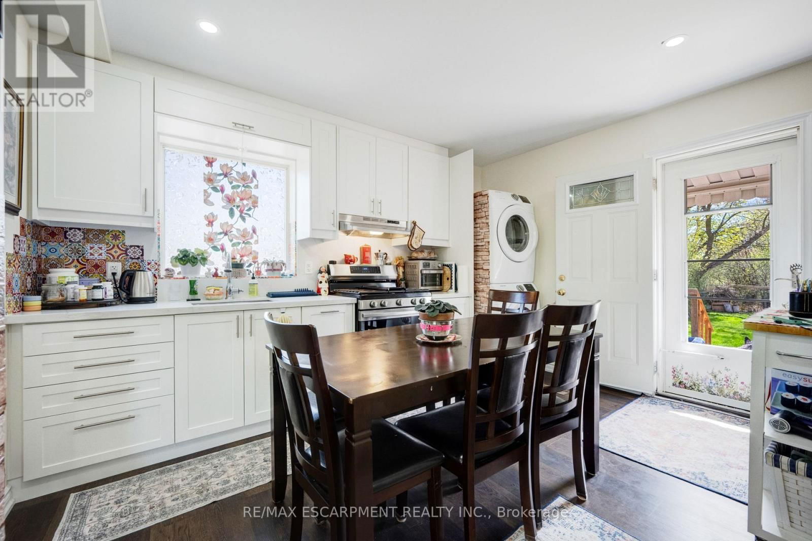 41 MCCAUL STREET Image 12