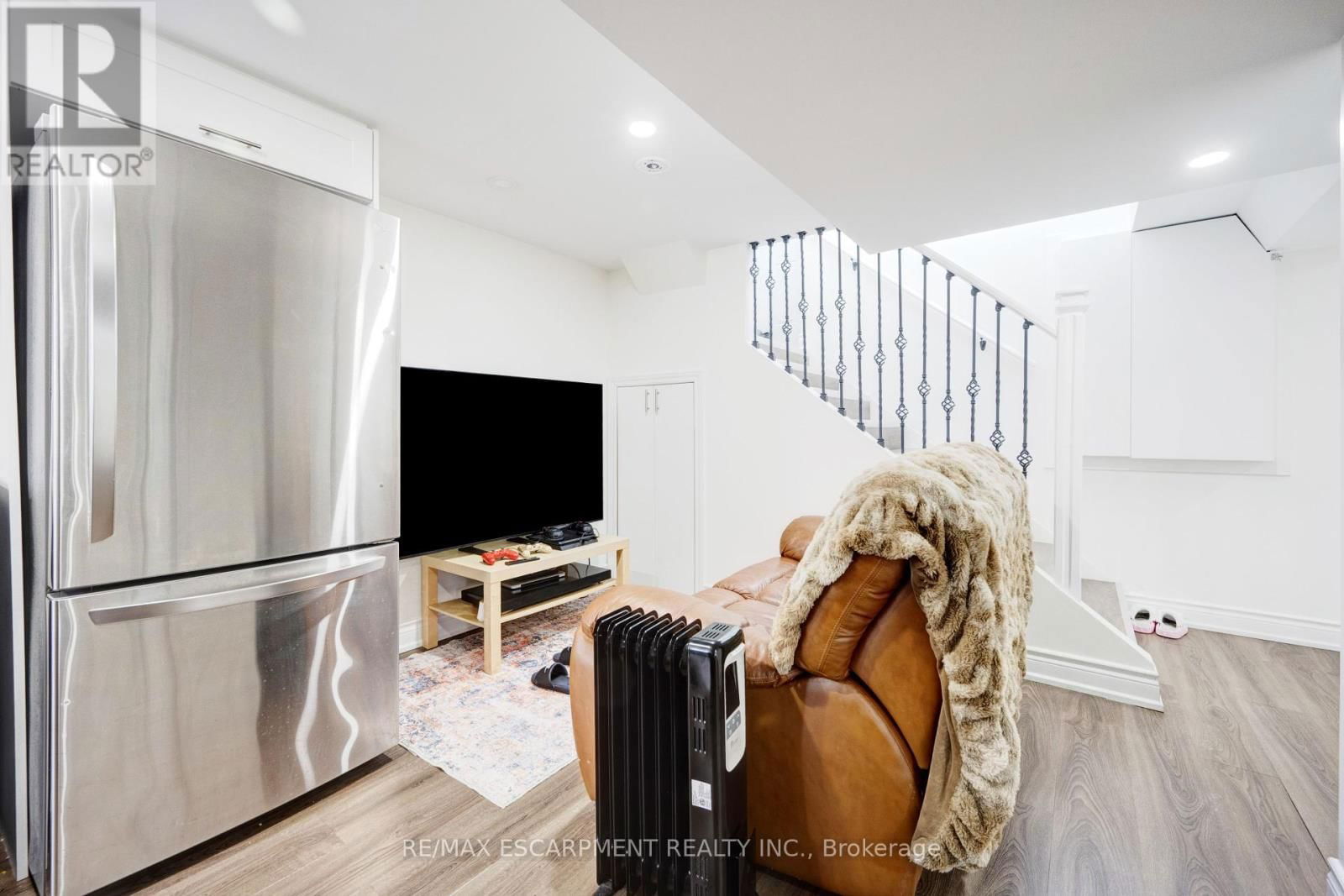 41 MCCAUL STREET Image 28