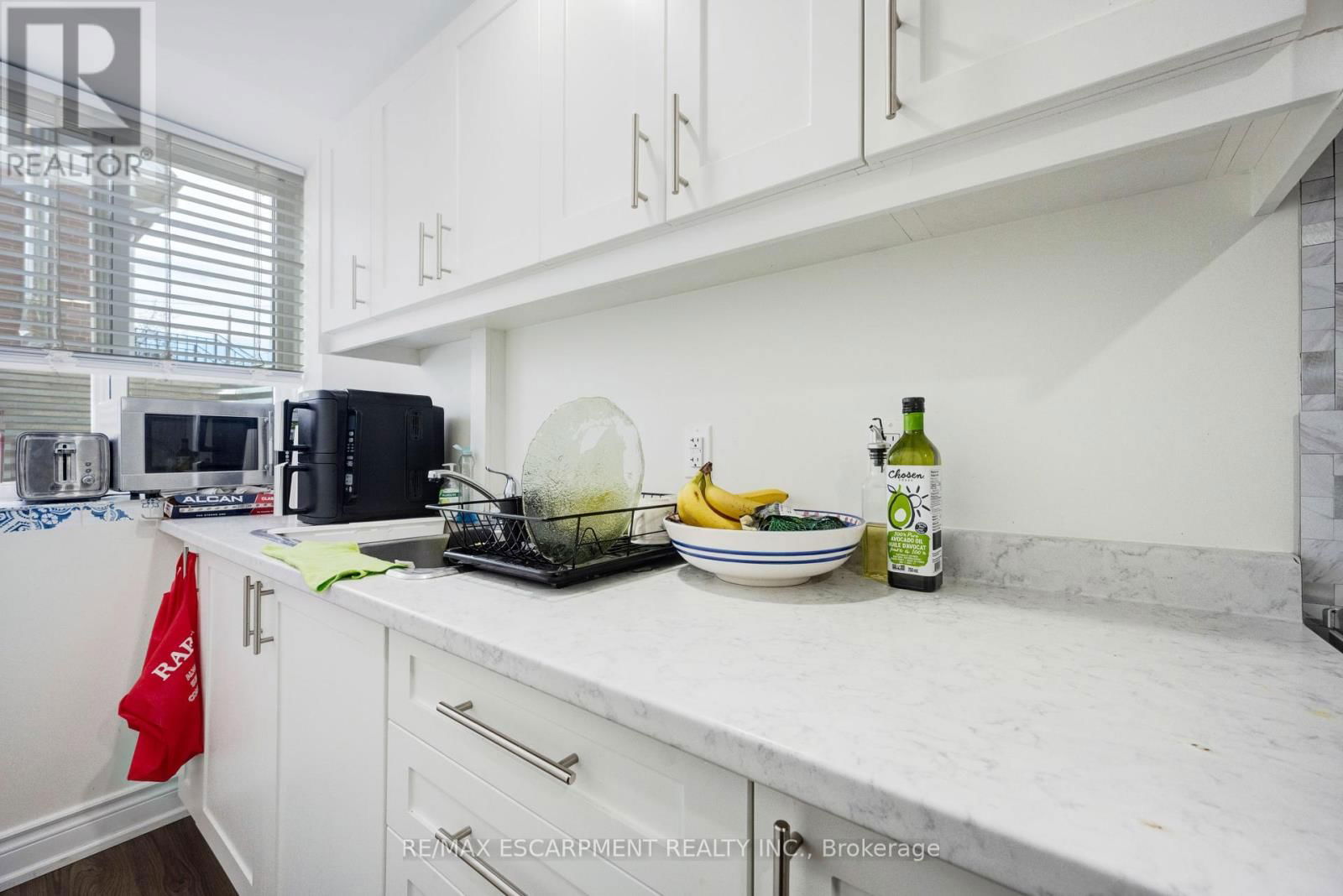 41 MCCAUL STREET Image 31
