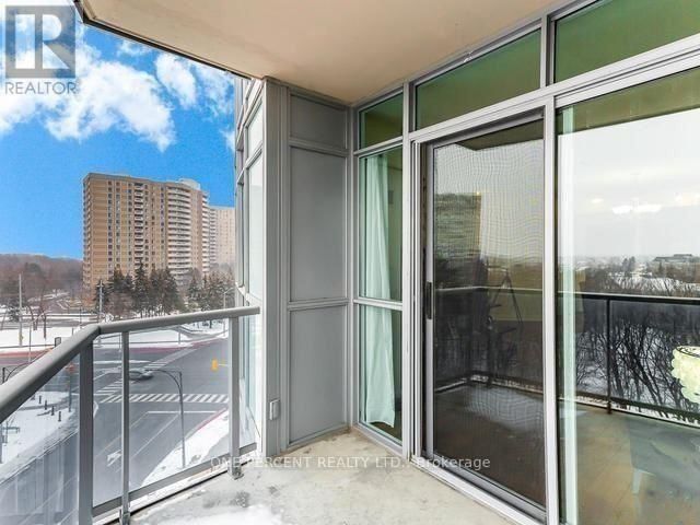 602 - 90 ABSOLUTE AVENUE Image 11