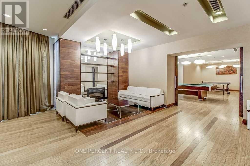 602 - 90 ABSOLUTE AVENUE Image 12