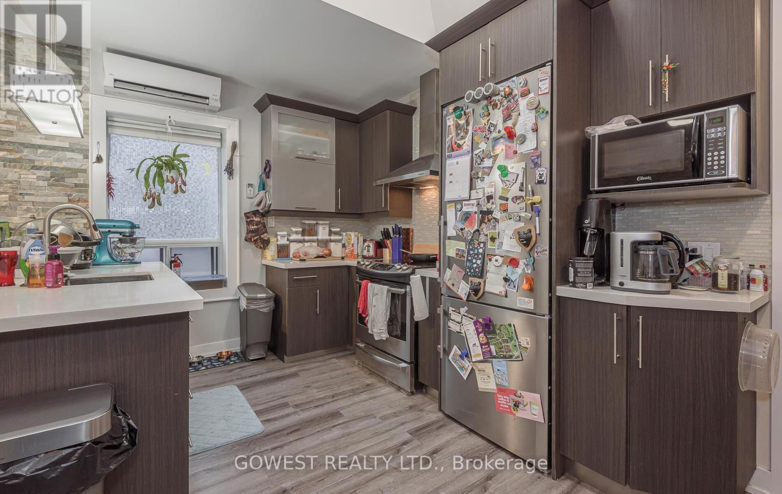 459 RONCESVALLES AVENUE Image 10