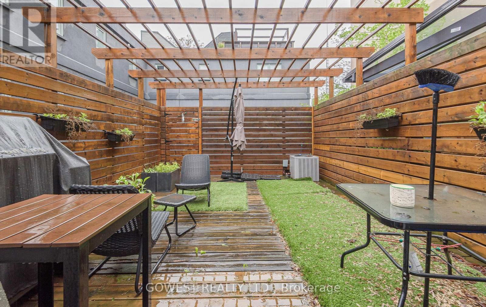 459 RONCESVALLES AVENUE Image 18