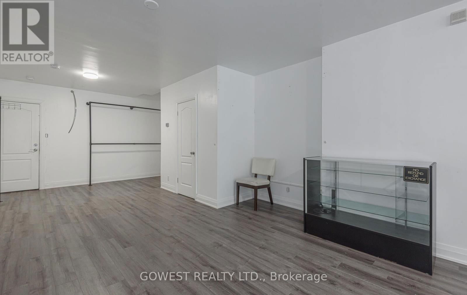459 RONCESVALLES AVENUE Image 25