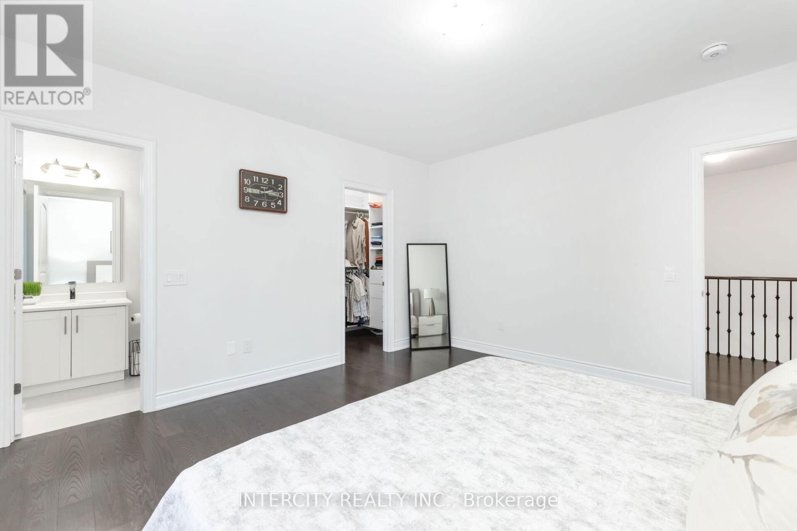 68 RASPBERRY RIDGE AVENUE Image 27