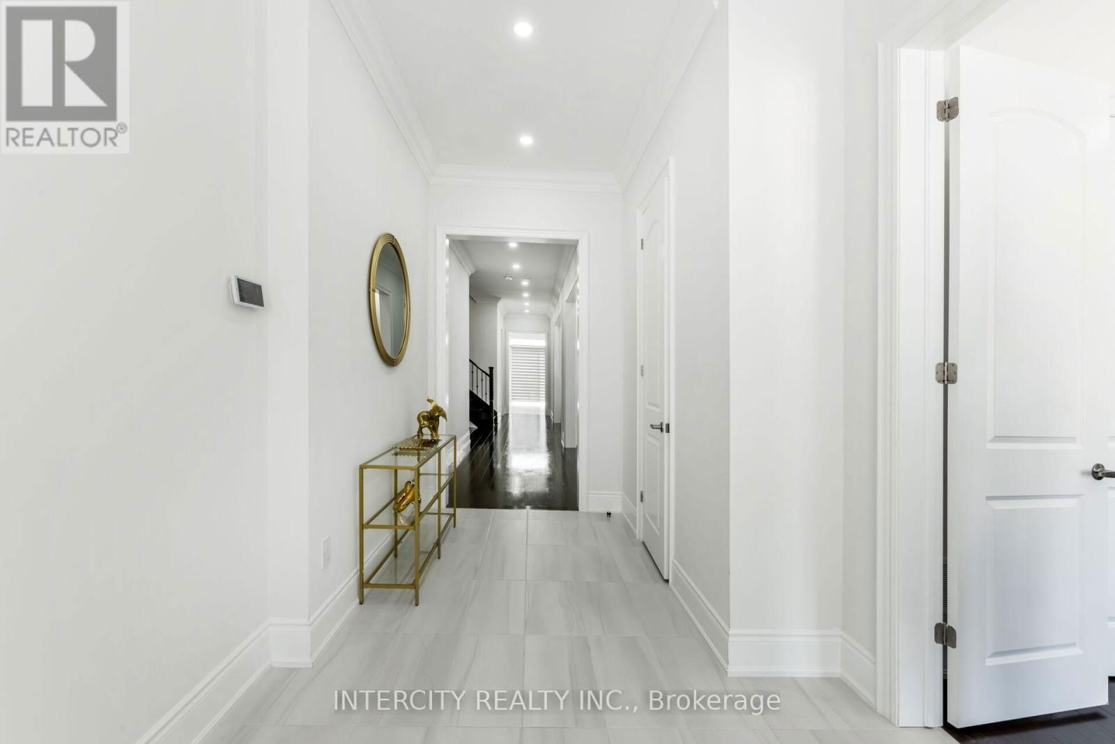 68 RASPBERRY RIDGE AVENUE Image 6