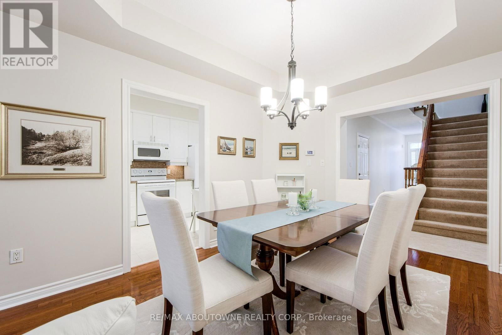 21 - 300 RAVINEVIEW WAY Image 6
