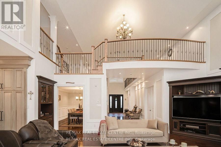 14645 5 SIDEROAD Image 19