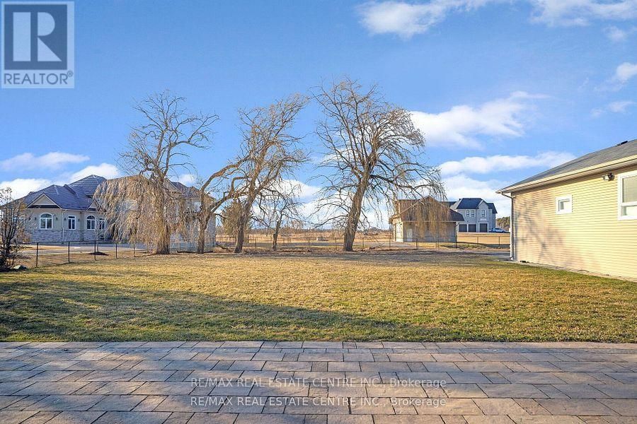 14645 5 SIDEROAD Image 47