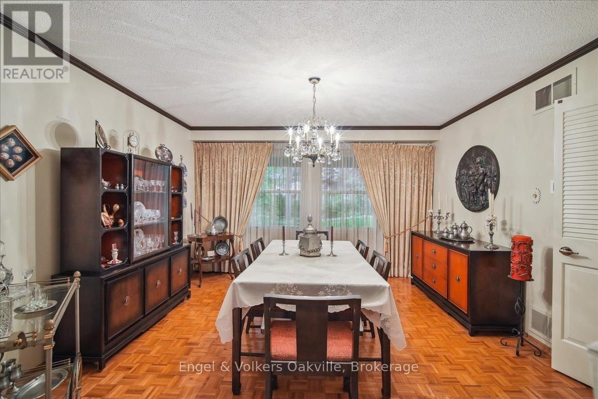250 GATESTONE AVENUE Image 13