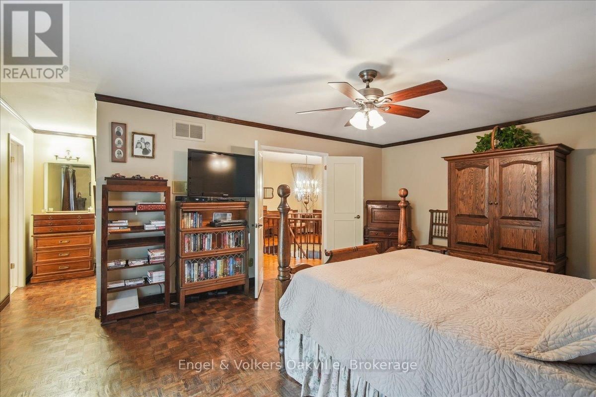 250 GATESTONE AVENUE Image 21
