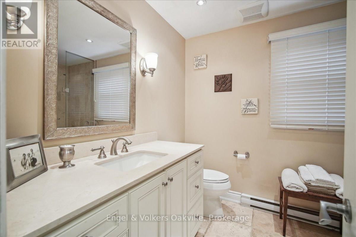 250 GATESTONE AVENUE Image 22