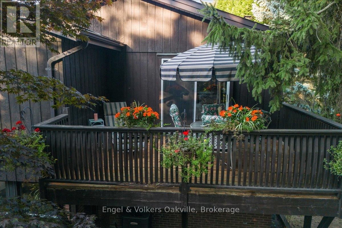 250 GATESTONE AVENUE Image 24