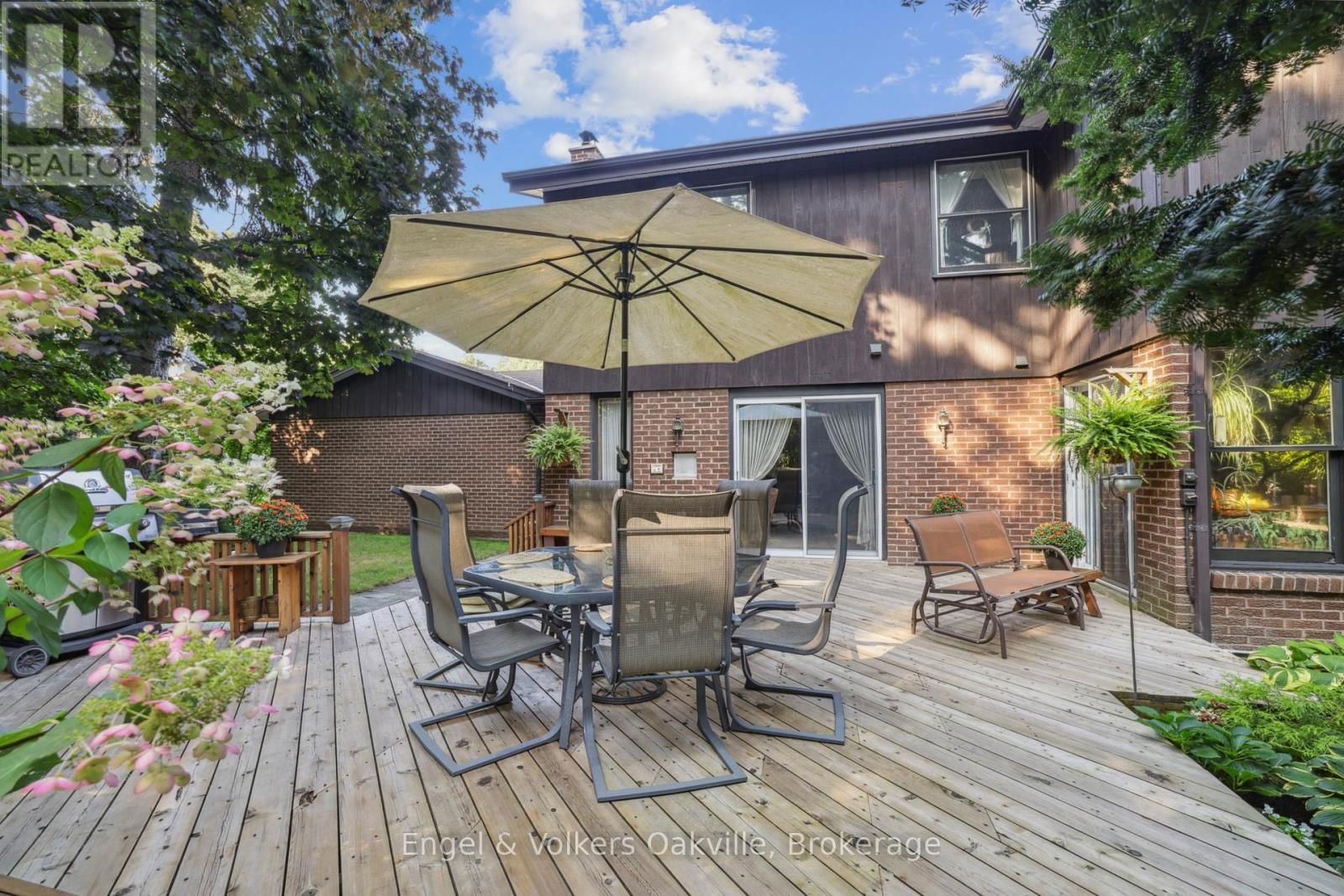 250 GATESTONE AVENUE Image 37