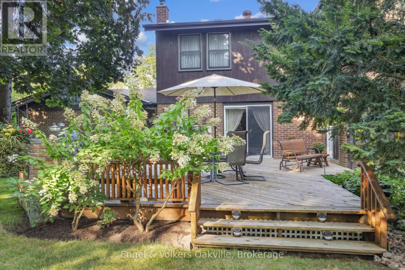 250 GATESTONE AVENUE Image 45