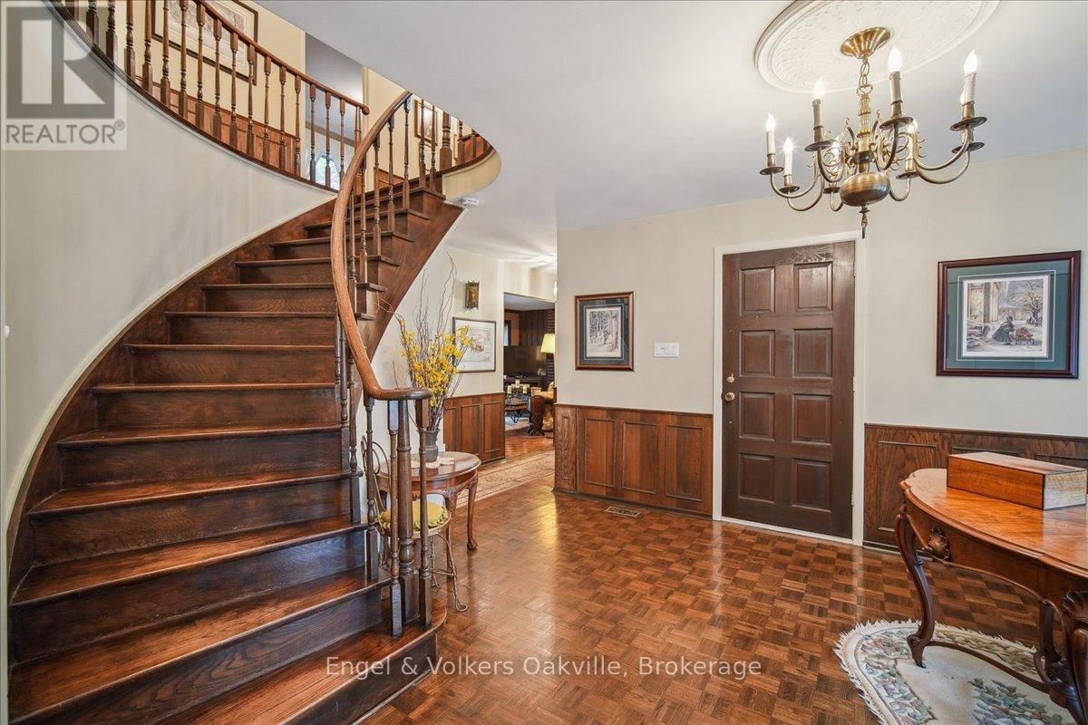 250 GATESTONE AVENUE Image 7