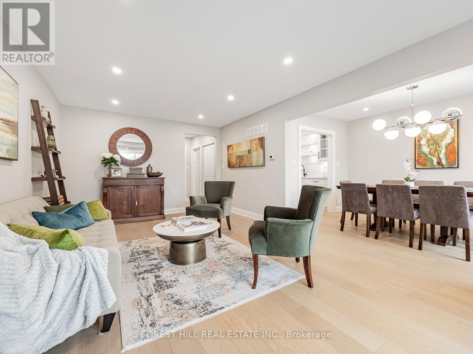30 - 51 BROADFIELD DRIVE Image 13